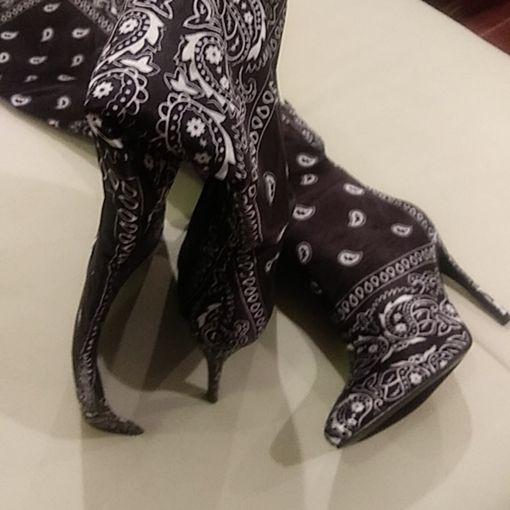 Lady heels - Picture 3 of 3